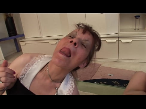 ❤️ Deux grands-mères et un grand-père font une partie à trois Sexe at us fr.porngifmag-com.ru  ❤